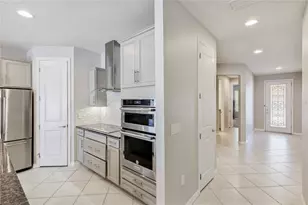 7966 Olive Brook Dr, Wesley Chapel, FL 33545 - Photo 10