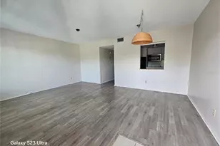 2457 Ecuadorian Way, Clearwater, FL 33763 - Photo 6