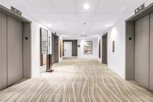 1 Beach Dr SE, Saint Petersburg, FL 33701 - Photo 28