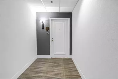 1 Beach Drive SE #1702, Saint Petersburg, FL 33701 - Photo 4