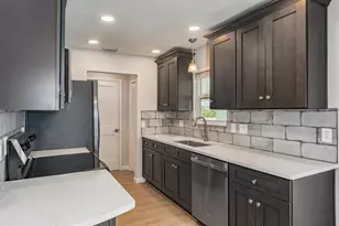 4228 37th Ave N, Saint Petersburg, FL 33713 - Photo 12