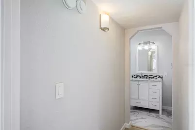 4228 37th Avenue N, Saint Petersburg, FL 33713 - Photo 18