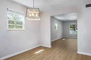 4228 37th Ave N, Saint Petersburg, FL 33713 - Photo 8