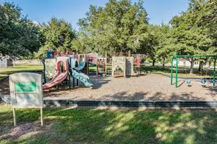 34115 Americana Ave, Dade City, FL 33525 - Photo 92