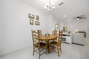 5734 Spotted Harrier Wy, Lithia, FL 33547 - Photo 8