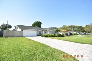 2600 60th Ave S, Saint Petersburg, FL 33712 - Photo 2