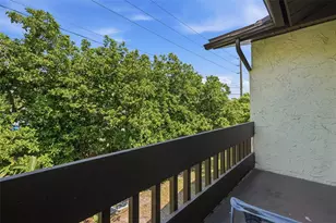 501 E Bay Dr, Largo, FL 33770 - Photo 26