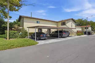 501 E Bay Dr, Largo, FL 33770 - Photo 32