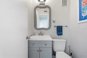 501 E Bay Dr, Largo, FL 33770 - Photo 20