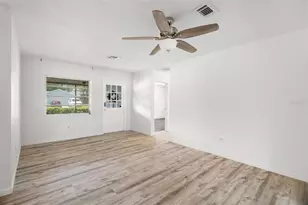 2027 E Valencia Way E, Clearwater, FL 33764 - Photo 16