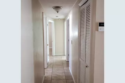 6014 Southern Comfort Boulevard, Tampa, FL 33634 - Photo 6