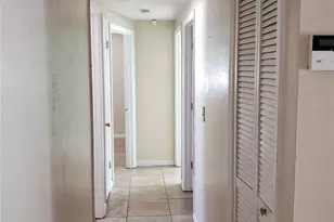 6014 Southern Comfort Blvd, Tampa, FL 33634 - Photo 6