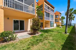 8901 Blind Pass Rd, Saint Pete Beach, FL 33706 - Photo 36