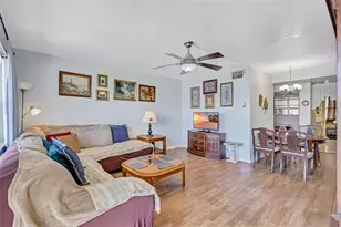 5940 21st St N, Saint Petersburg, FL 33714 - Photo 4