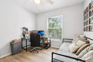 10125 Courtney Palms Blvd, Tampa, FL 33619 - Photo 32