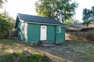 8015 N 11th St, Tampa, FL 33604 - Photo 16