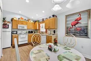 5340 Braddock Dr, Zephyrhills, FL 33541 - Photo 16