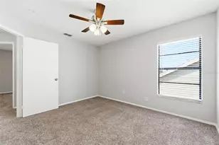 1925 Redbridge Dr, Brandon, FL 33511 - Photo 40