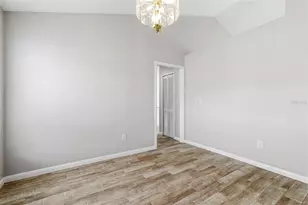 1925 Redbridge Dr, Brandon, FL 33511 - Photo 12