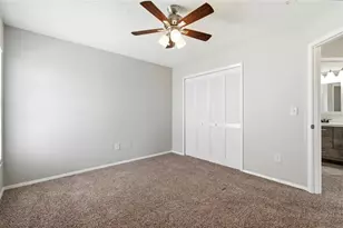 1925 Redbridge Dr, Brandon, FL 33511 - Photo 38