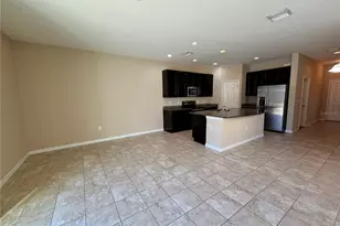 7020 Woodchase Glen Dr, Riverview, FL 33578 - Photo 4