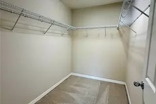 7020 Woodchase Glen Dr, Riverview, FL 33578 - Photo 8