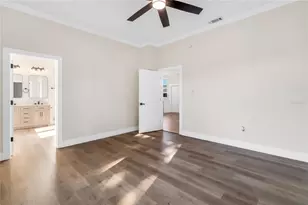 1807 W Cluster Ave, Tampa, FL 33604 - Photo 8