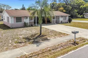 5836-5848 Madison St, New Port Richey, FL 34652 - Photo 4