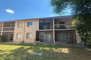 7524 Needle Leaf Pl, Tampa, FL 33617 - Photo 12