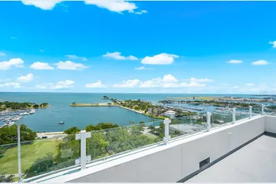 176 4th Avenue NE #201, Saint Petersburg, FL 33701 - Photo 1