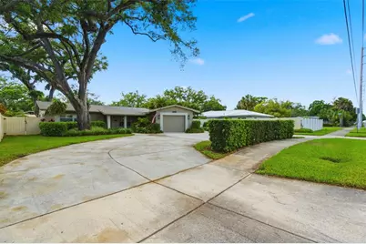 3120 Park Street N, Saint Petersburg, FL 33710 - Photo 8