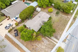 230 Milwaukee Ave, Dunedin, FL 34698 - Photo 2