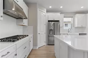 4292 Graticola Rd, Wesley Chapel, FL 33543 - Photo 10