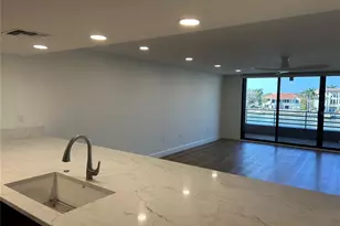 6260 Kipps Colony Ct, Gulfport, FL 33707 - Photo 6