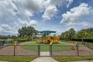 8222 Haven Harbour Way, Bradenton, FL 34212 - Photo 38