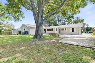 1884 Oakdale Ln N, Clearwater, FL 33764 - Photo 32