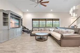 21914 Butterfly Kiss Dr, Land O Lakes, FL 34637 - Photo 8