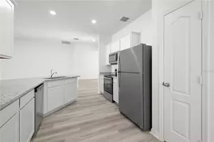 13246 Tula Loop, Astatula, FL 34705 - Photo 4