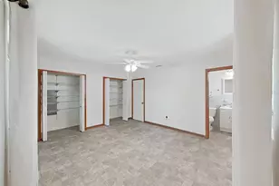 1100 Canterbury Rd, Clearwater, FL 33764 - Photo 24