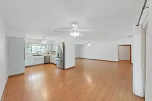 1100 Canterbury Rd, Clearwater, FL 33764 - Photo 16