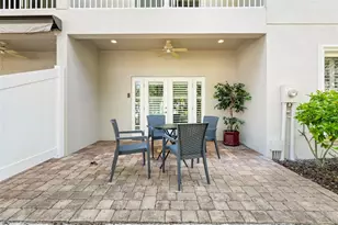 771 Date Palm Ln, Saint Petersburg, FL 33707 - Photo 14