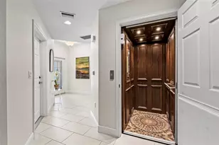 771 Date Palm Ln, Saint Petersburg, FL 33707 - Photo 2