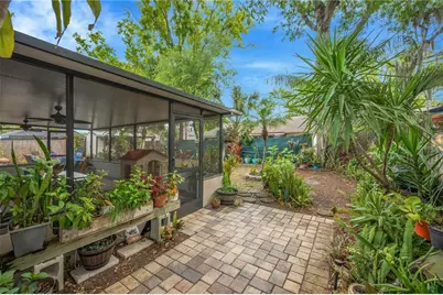 13921 Cherry Dale Lane, Tampa, FL 33618 - Photo 58