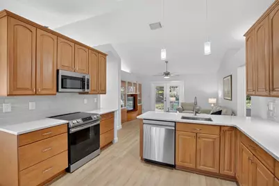 3312 Silverpond Drive, Plant City, FL 33566 - Photo 28