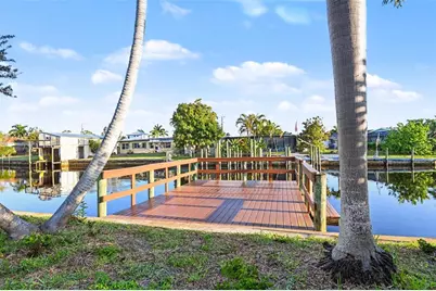468 Grenier Drive, North Fort Myers, FL 33903 - Photo 32
