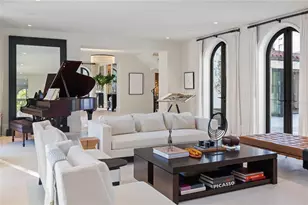 416 Brightwaters Blvd NE, Saint Petersburg, FL 33704 - Photo 12