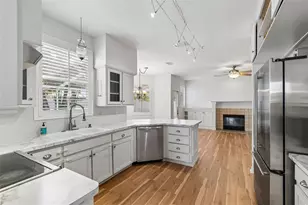 3112 W Coachman Ave, Tampa, FL 33611 - Photo 10