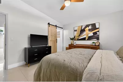 4905 N Mendenhall Drive, Tampa, FL 33603 - Photo 22