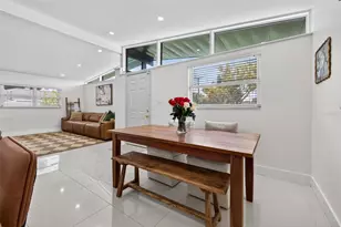 4905 N Mendenhall Dr, Tampa, FL 33603 - Photo 10