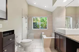 13917 76th Terrace, Seminole, FL 33776 - Photo 36